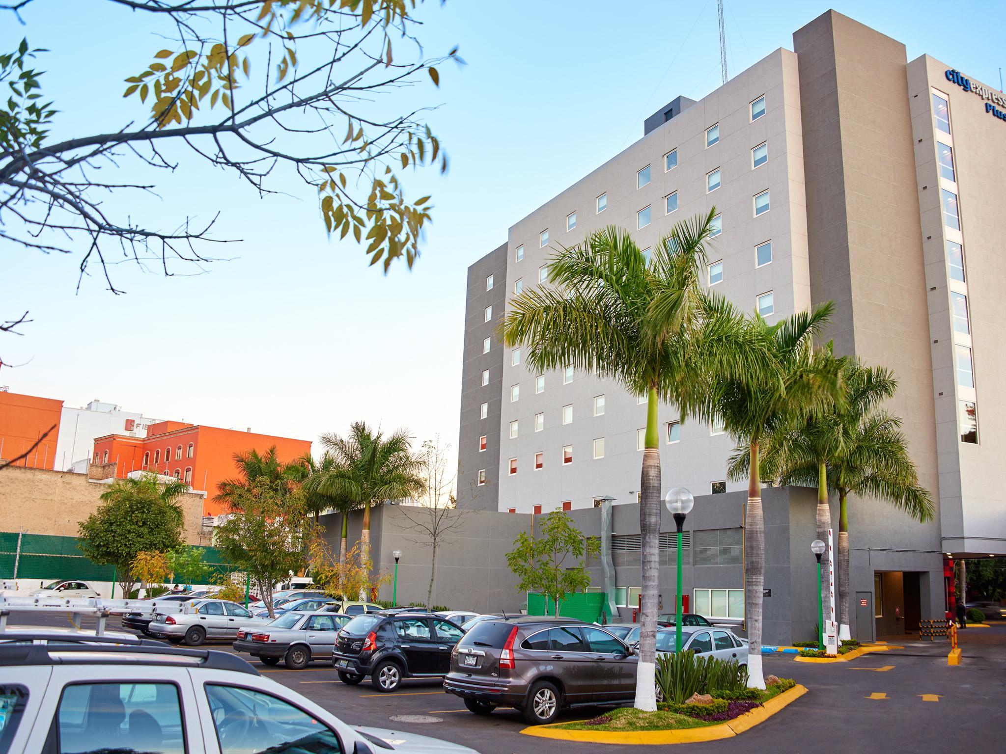 City Express Plus By Marriott Guadalajara Expo Zapopan Ngoại thất bức ảnh