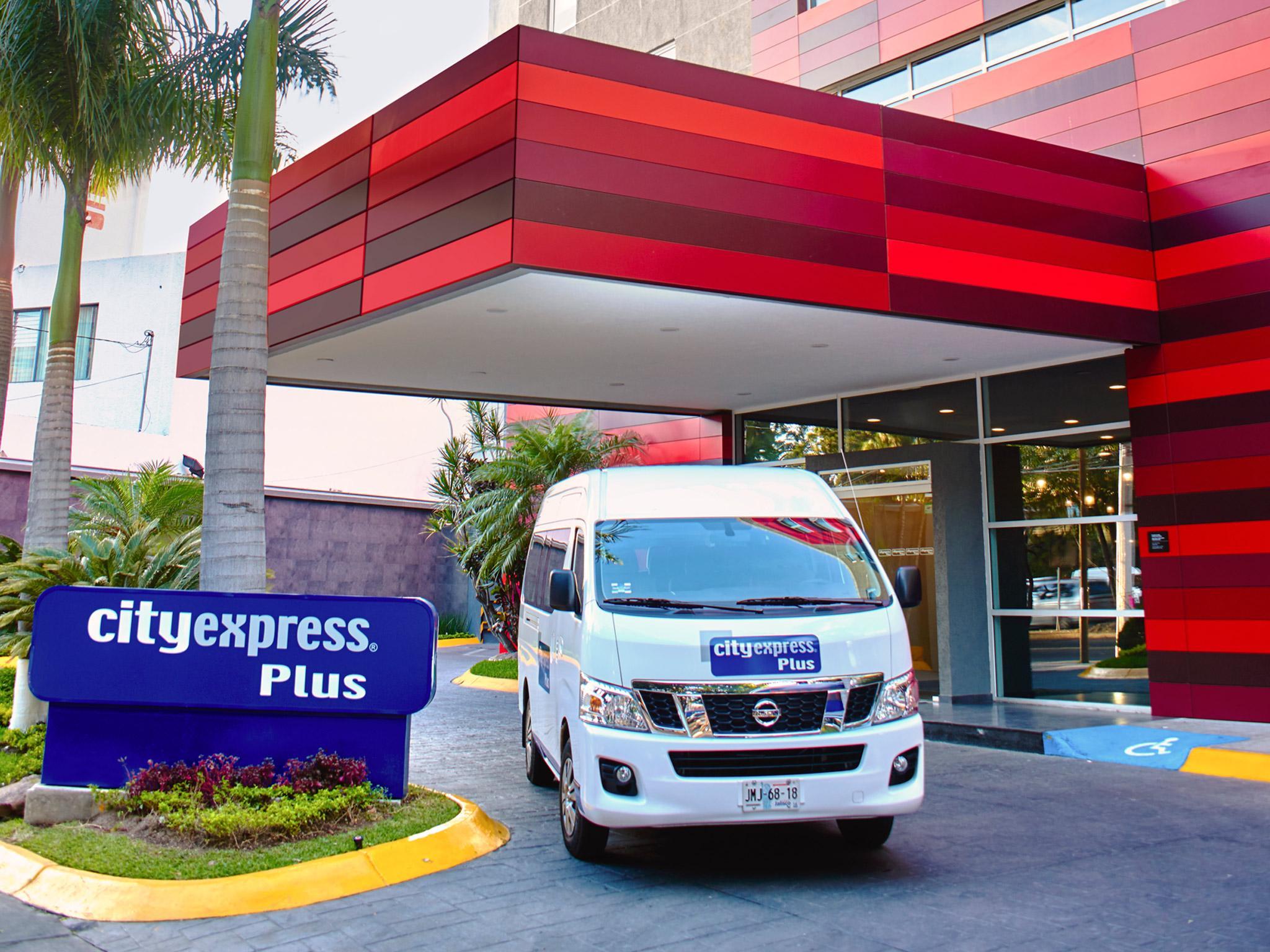 City Express Plus By Marriott Guadalajara Expo Zapopan Ngoại thất bức ảnh