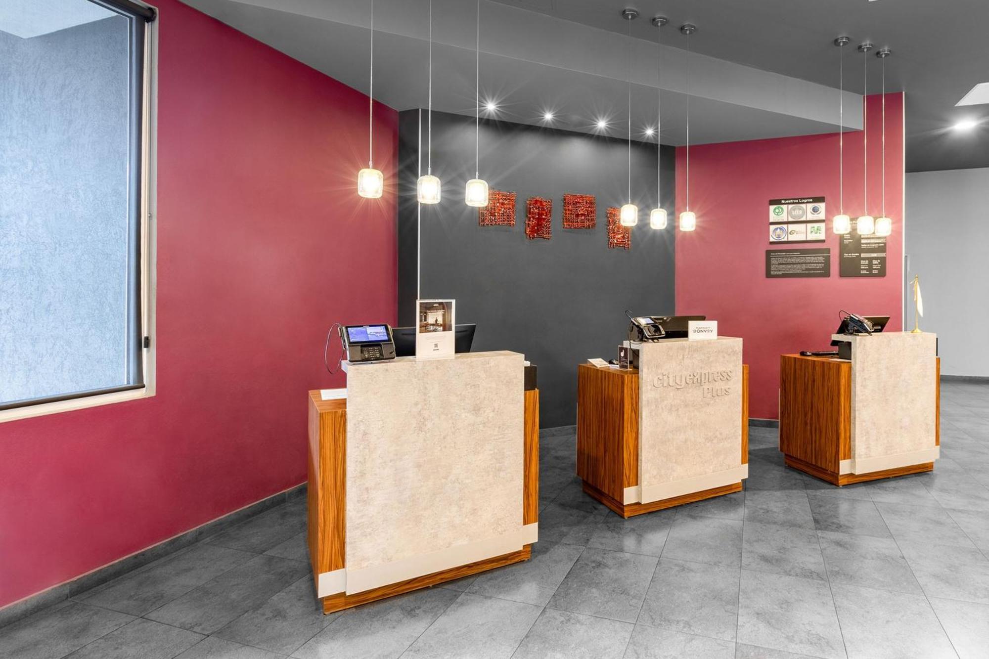 City Express Plus By Marriott Guadalajara Expo Zapopan Ngoại thất bức ảnh