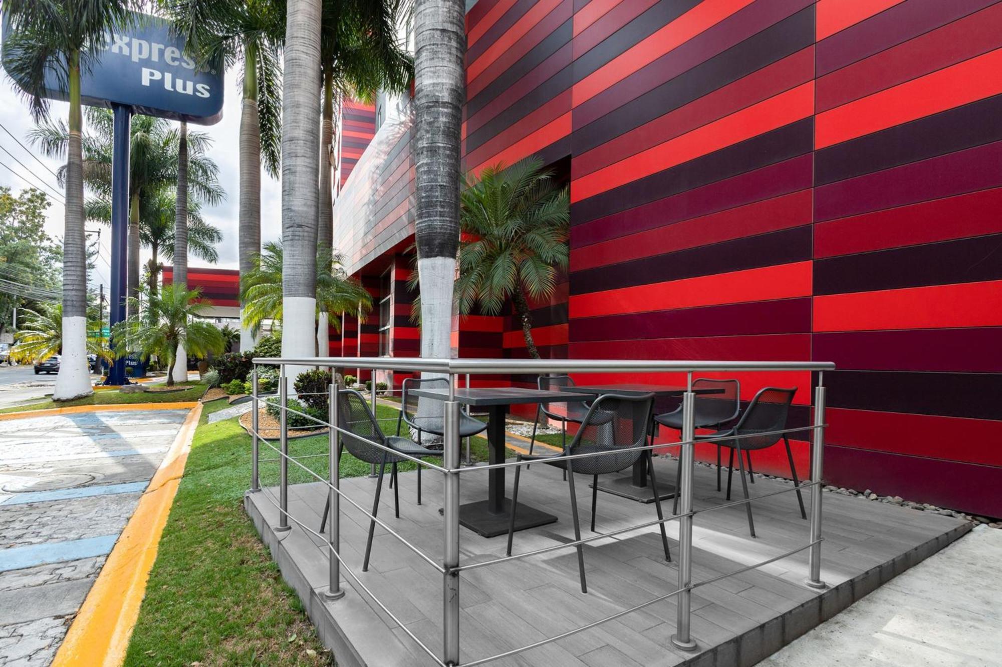 City Express Plus By Marriott Guadalajara Expo Zapopan Ngoại thất bức ảnh